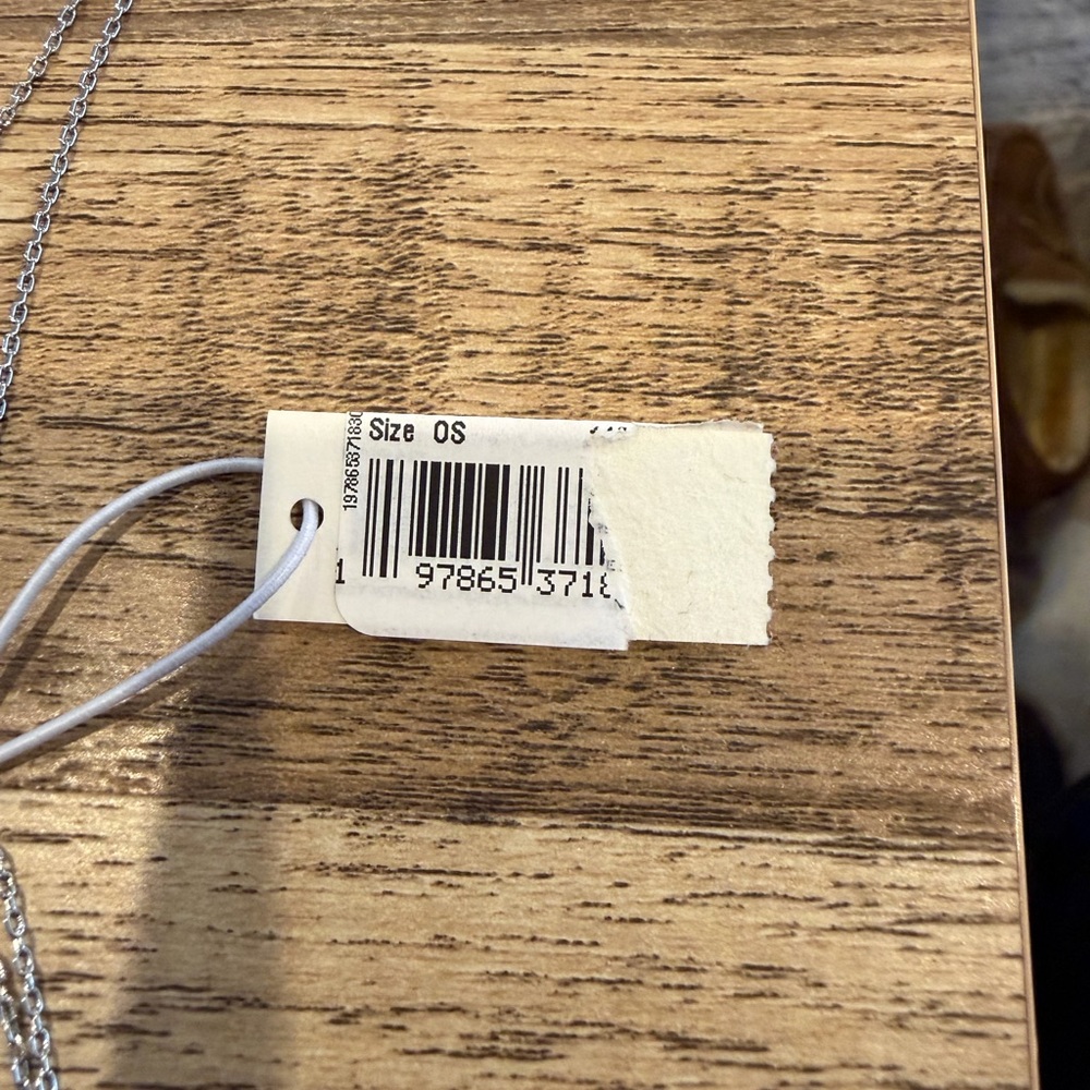 Tory Burch Textured Rope Pearl Pendant in Silver - Picture 6 of 10